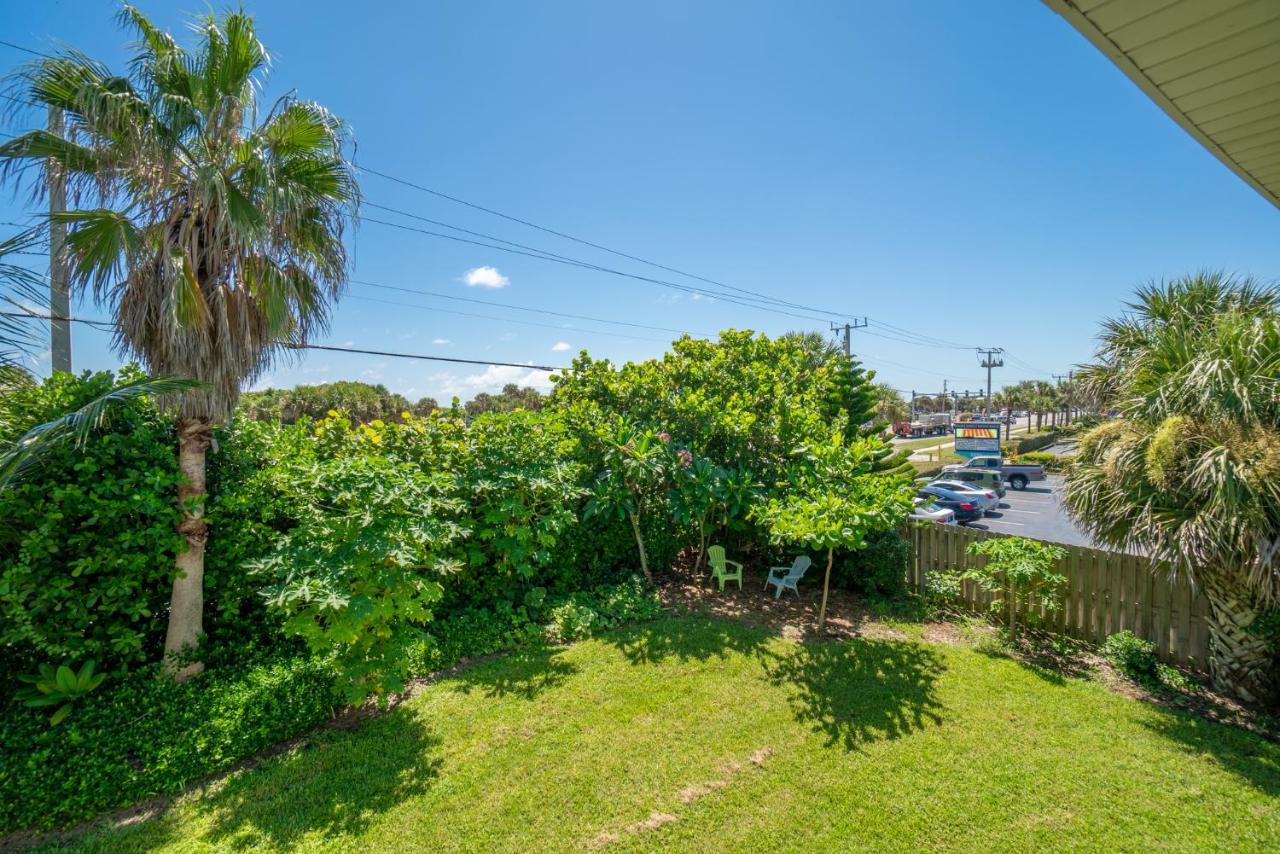 Surfside Paradise Retreat - 3Br And 2Ba Duplex, Grill, Dog Friendly - Close To The Beach! ملبورن بيتش المظهر الخارجي الصورة